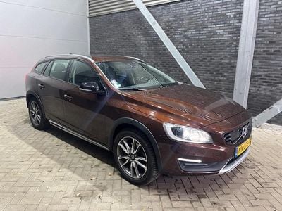 Volvo V60 CC