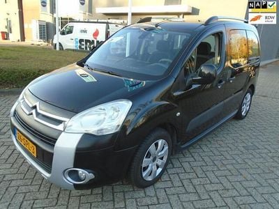Zwart Gebruikt 2011 Citroën Berlingo XTR MPV | € 3.799 (Goede deal)