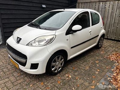 Occasion Peugeot 107 68 PK (50 kW) 2010 Wit Hatchback
