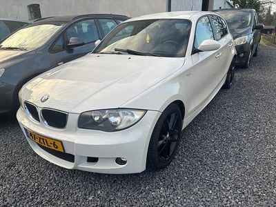 Wit Occasion 2007 BMW 118 M Sport Hatchback | € 2.999 (Eerlijke prijs)
