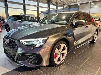 Grijs Gebruikt 2021 Audi A3 Sportback e-tron S-Line Hatchback | € 32.500 (Eerlijke prijs)