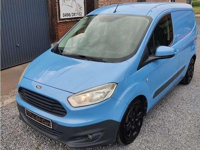 Blauw Gebruikt 2015 Ford Transit Basis Van | € 7.500 (Duur)