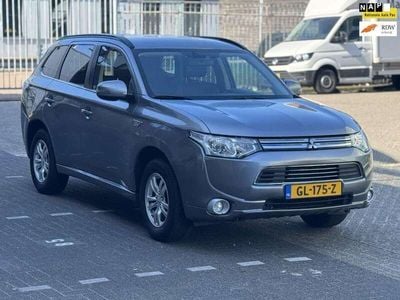 Mitsubishi Outlander P-HEV
