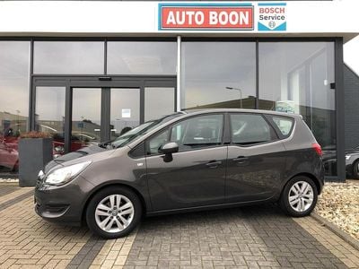 Grijs Gebruikt 2015 Opel Meriva MPV | € 8.450 (Goede deal)