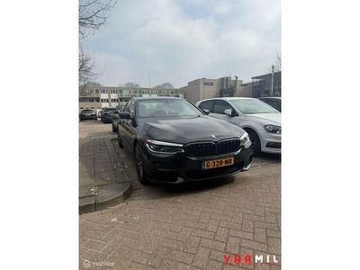 Zwart Occasion 2019 BMW 530 Executive Sedan | € 30.995 (Eerlijke prijs)