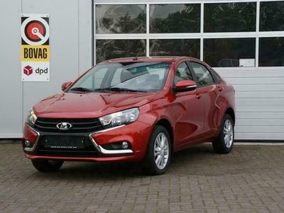 tweedehands Lada Vesta 1.6 16V LUXUS AUTOMAAT