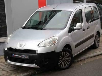 Grijs Gebruikt 2012 Peugeot Partner MPV | € 6.400 (Duur)