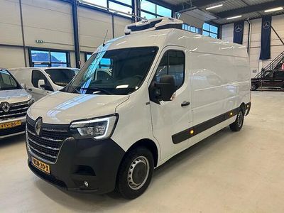 Wit Gebruikt 2023 Renault Master Van | € 47.500