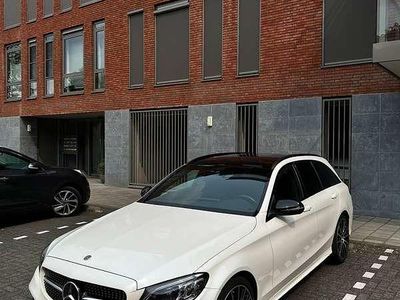 Wit Occasion 2019 Mercedes C200 Stationwagen | € 22.000 (Iets duurder)