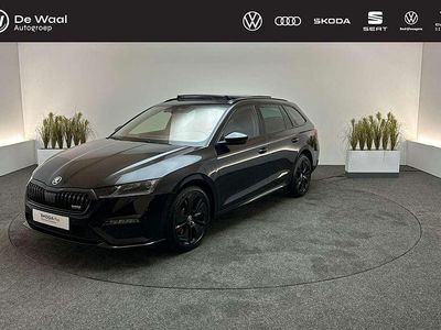 Zwart Occasion 2022 Skoda Octavia Business Line Stationwagen | € 31.495 (Duur)