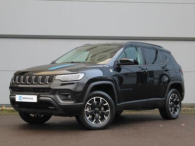 Zwart Occasion 2024 Jeep Compass Trailhawk SUV | € 32.845 (Eerlijke prijs)
