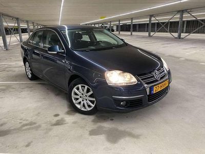 Occasion VW Jetta Comfortline 160 PK (117 kW) 2009 Grijs Sedan