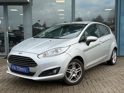 Grijs Gebruikt 2014 Ford Fiesta Titanium Hatchback | € 7.950 (Goede deal)