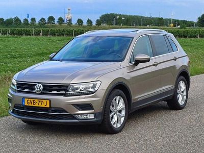 Occasion VW Tiguan Highline 150 PK (110 kW) 2017 Geel SUV