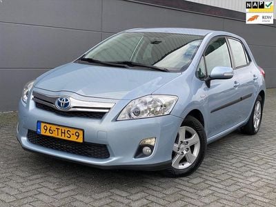 Toyota Auris Hybrid
