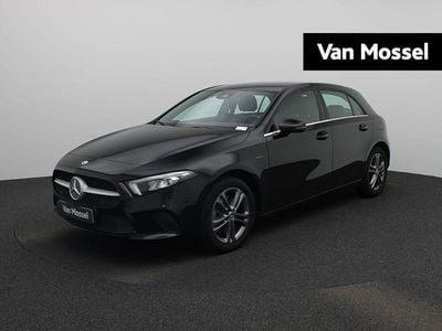 Zwart Occasion 2020 Mercedes A250 Advantage Hatchback | € 23.445 (Goede deal)