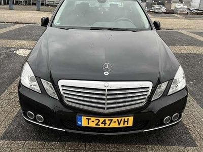 Mercedes E200
