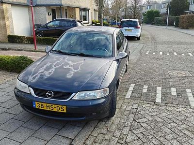 Blauw Occasion 2001 Opel Vectra Business Edition Sedan | € 750