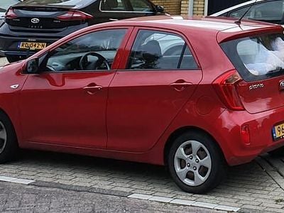 Occasion Kia Picanto Comfort 69 PK (50 kW) 2013 Rood Hatchback