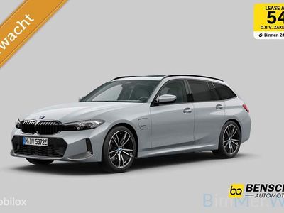 Occasion BMW 330e M Performance 2023 Grijs (metallic) Stationwagen