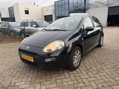 Blauw Occasion 2015 Fiat Punto Evo Lounge Hatchback | € 2.250 (Eerlijke prijs)