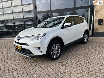 Wit Occasion 2016 Toyota RAV4 SUV | € 15.950 (Eerlijke prijs)