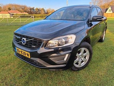 Gebruikt 2015 Volvo XC60 R-Design SUV | € 15.500 (Goede deal)