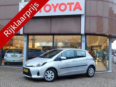 tweedehands Toyota Yaris Hybrid 1.5 Full Hybrid Aspiration NAVIGATIE / 67.000 KM !