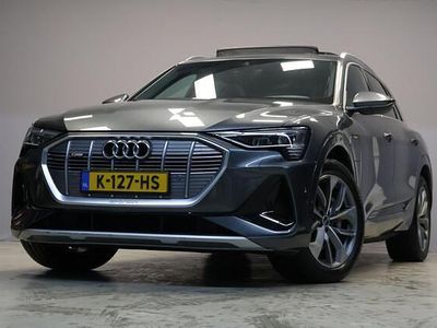 Grijs Occasion 2020 Audi e-tron SUV | € 24.495 (Eerlijke prijs)