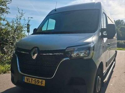 Grijs Gebruikt 2021 Renault Master Van | € 14.008 (Eerlijke prijs)