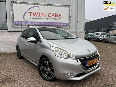 Occasion Peugeot 208 Griffe 95 PK (69 kW) 2012 Grijs Hatchback