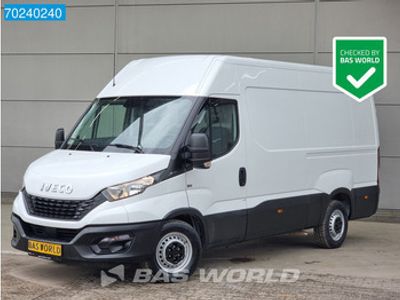tweedehands Iveco Daily 35S14 Nwe model L2H2 3500kg trekhaak Airco Cruise 12m3 Airco Trekhaak Cruise control