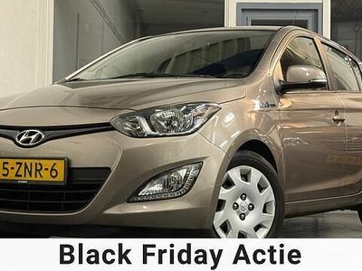 Bruin Gebruikt 2013 Hyundai i20 Hatchback | € 5.995 (Eerlijke prijs)