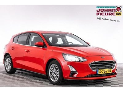 Rood Gebruikt 2020 Ford Focus Business Edition Hatchback | € 13.900 (Super prijs)