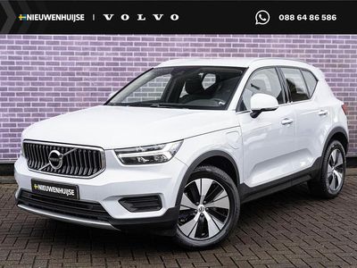 Grijs Gebruikt 2021 Volvo XC40 Inscription SUV | € 28.394 (Goede deal)