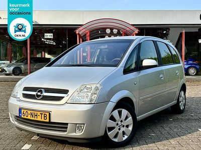 Grijs Gebruikt 2003 Opel Meriva Cosmo MPV | € 990 (Eerlijke prijs)