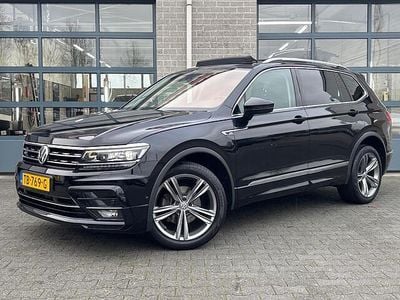 Zwart Gebruikt 2018 VW Tiguan Allspace Highline SUV | € 27.850 (Goede deal)