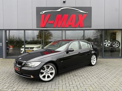 Zwart Gebruikt 2005 BMW 330 Comfort Edition Sedan | € 7.999 (Eerlijke prijs)