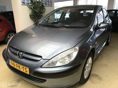 tweedehands Peugeot 307 1.6-16V XR