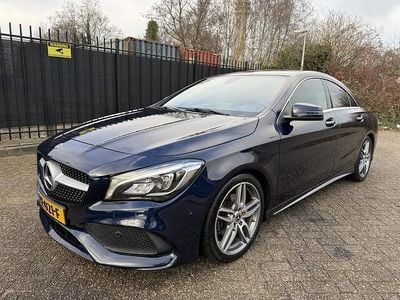 Blauw (metallic) Gebruikt 2018 Mercedes CLA180 Business Sedan | € 17.950 (Goede deal)