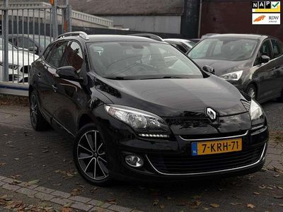 Zwart (metallic) Gebruikt 2013 Renault Mégane GrandTour Bose Edition Stationwagen | € 5.495 (Eerlijke prijs)