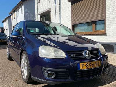 VW Golf V