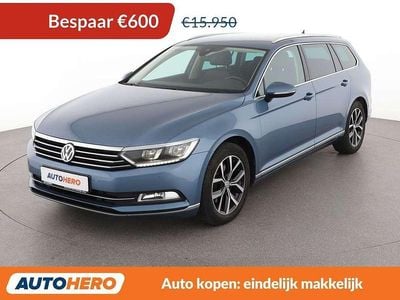 Blauw Occasion 2017 VW Passat Highline Stationwagen | € 15.549 (Eerlijke prijs)