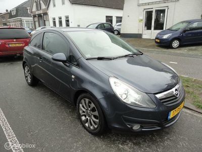 tweedehands Opel Corsa 1.2-16V Cosmo