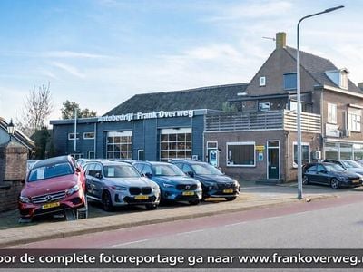 Zwart Occasion 2016 BMW 118 Comfort Edition Hatchback | € 10.950 (Goede deal)