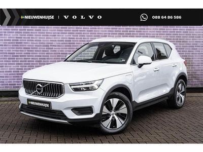 Grijs Occasion 2021 Volvo XC40 Inscription SUV | € 26.899 (Goede deal)