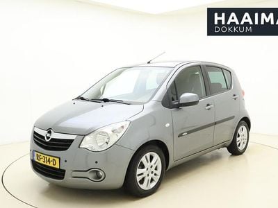 Grijs Gebruikt 2017 Opel Agila Edition Hatchback | € 6.950 (Super prijs)