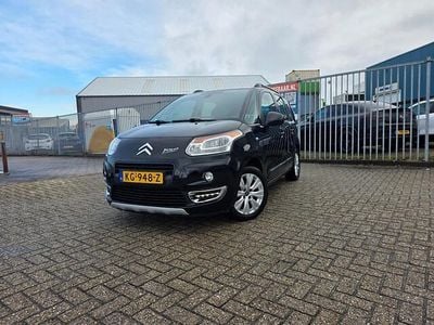 Zwart (metallic) Gebruikt 2012 Citroën C3 Picasso MPV | € 6.950 (Eerlijke prijs)