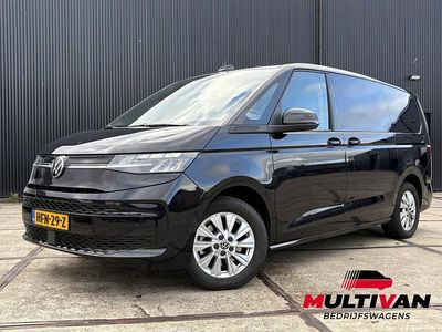 Zwart Gebruikt 2023 VW Multivan Van | € 55.850 (Iets duurder)