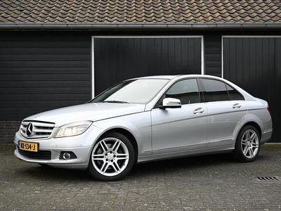 Grijs (metallic) Gebruikt 2009 Mercedes C350 Avantgarde Sedan | € 4.950 (Eerlijke prijs)